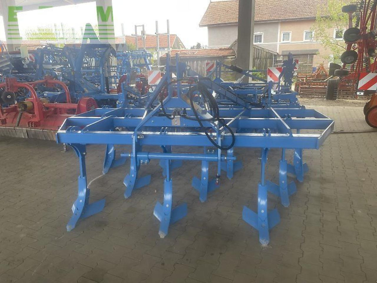 Lemken karat 10/300 - Kultivátor: 5 kép. Lemken karat 10/300 - Kultivátor: 5 kép.