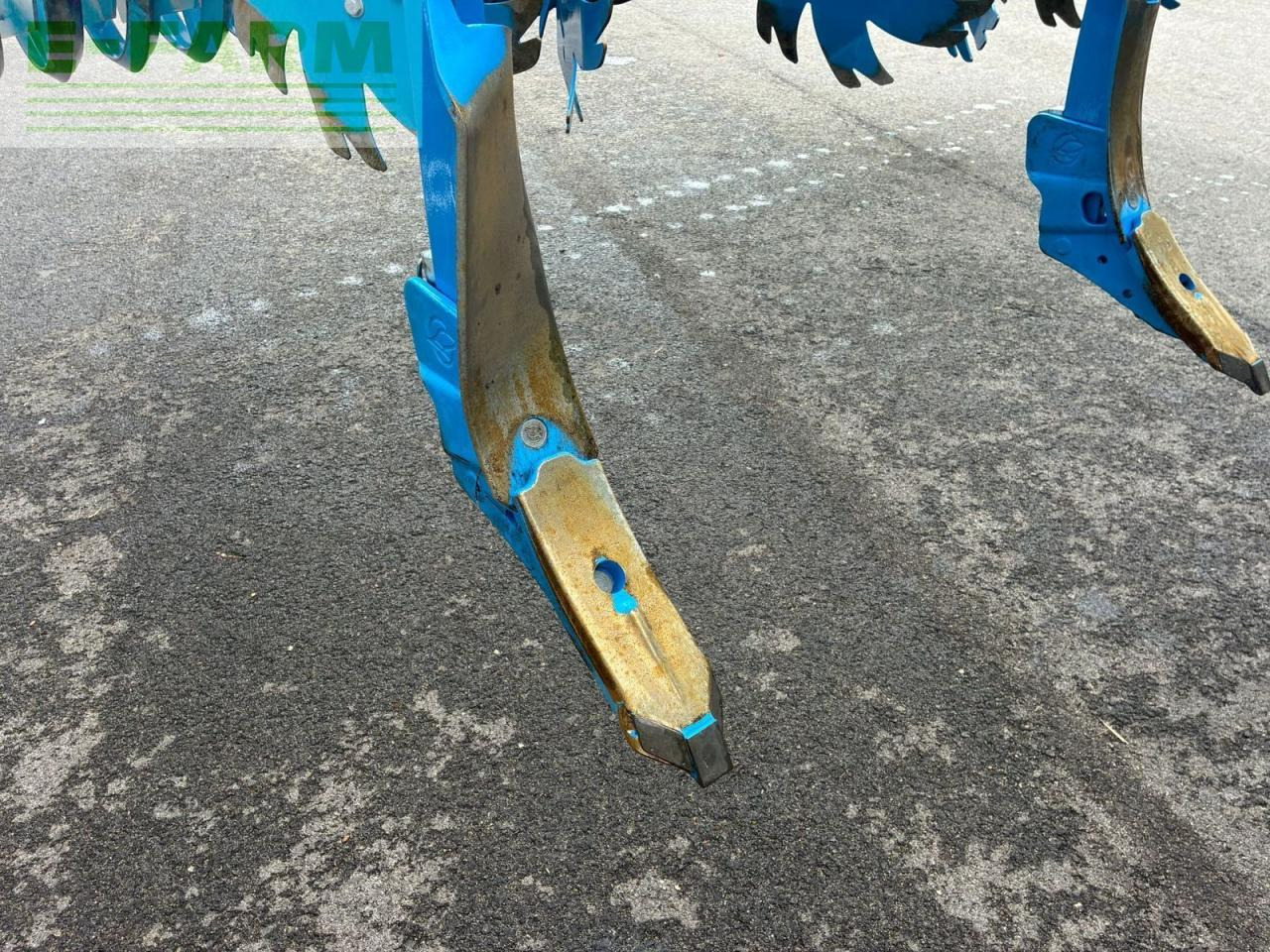 Lemken karat 10/400 k - Kultivátor: 5 kép. Lemken karat 10/400 k - Kultivátor: 5 kép.