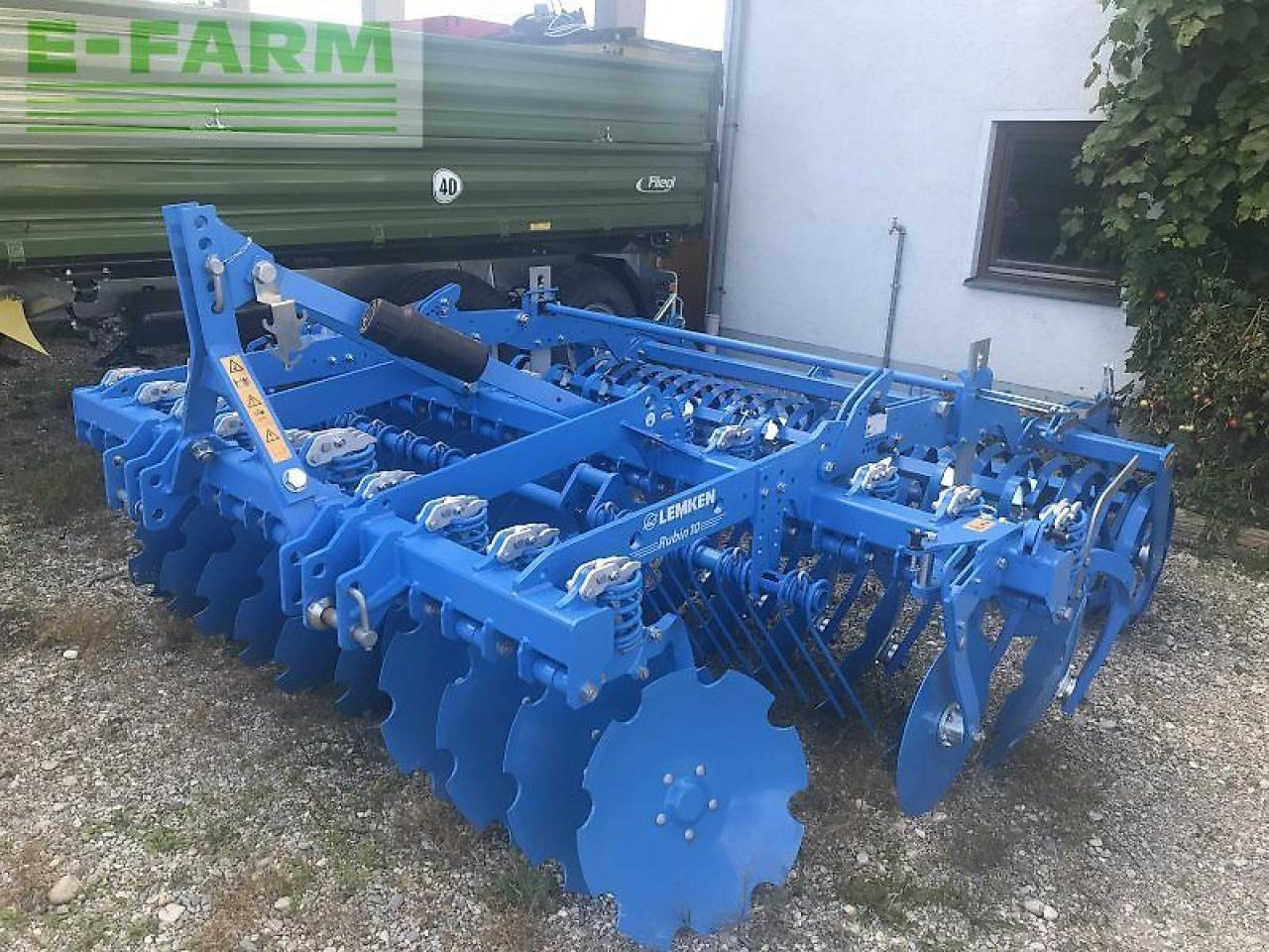 Lemken rubin 10/300 u - Tárcsás borona: 3 kép. Lemken rubin 10/300 u - Tárcsás borona: 3 kép.