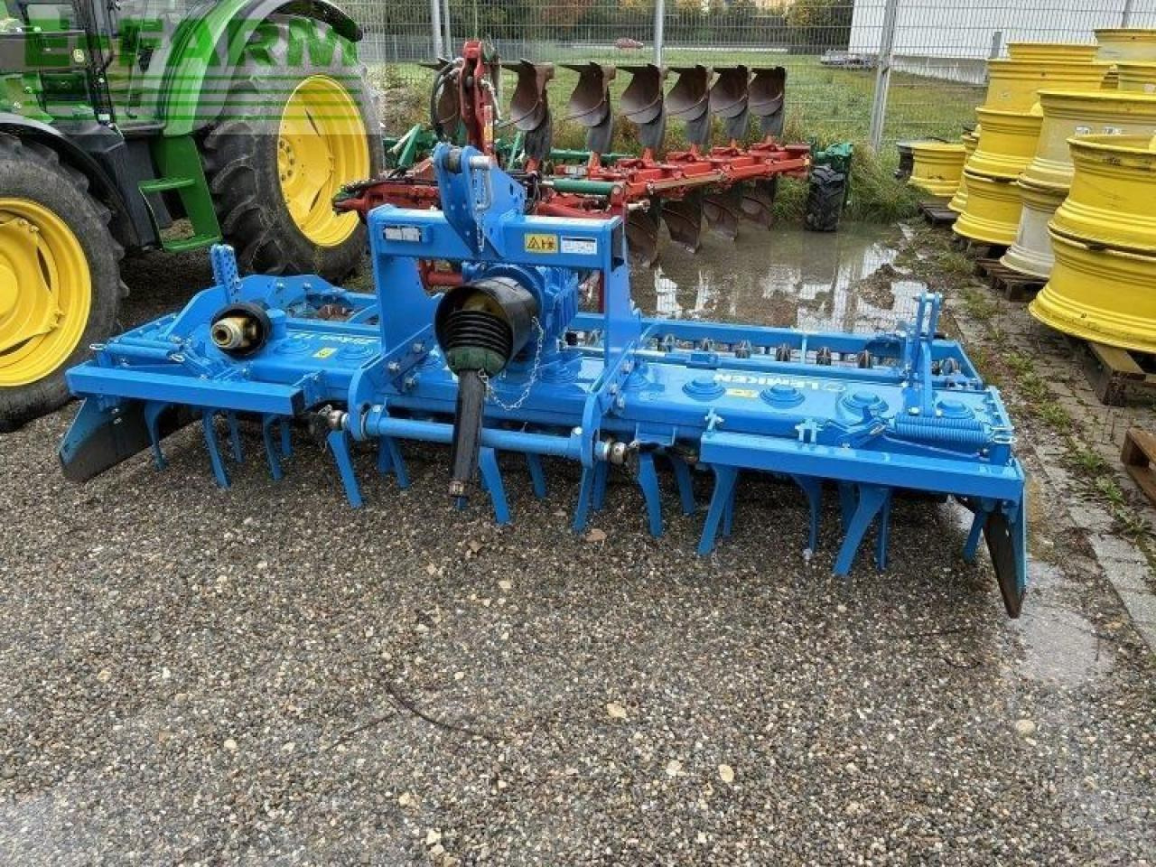Lemken zirkon 12/300 - Tárcsás borona: 1 kép. Lemken zirkon 12/300 - Tárcsás borona: 1 kép.