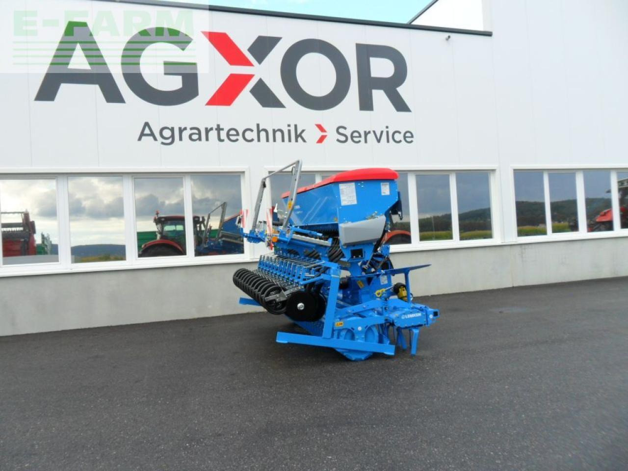 Lemken zirkon 8/300 saphir 10/300 - Kombinált vetőgép: 2 kép. Lemken zirkon 8/300 saphir 10/300 - Kombinált vetőgép: 2 kép.