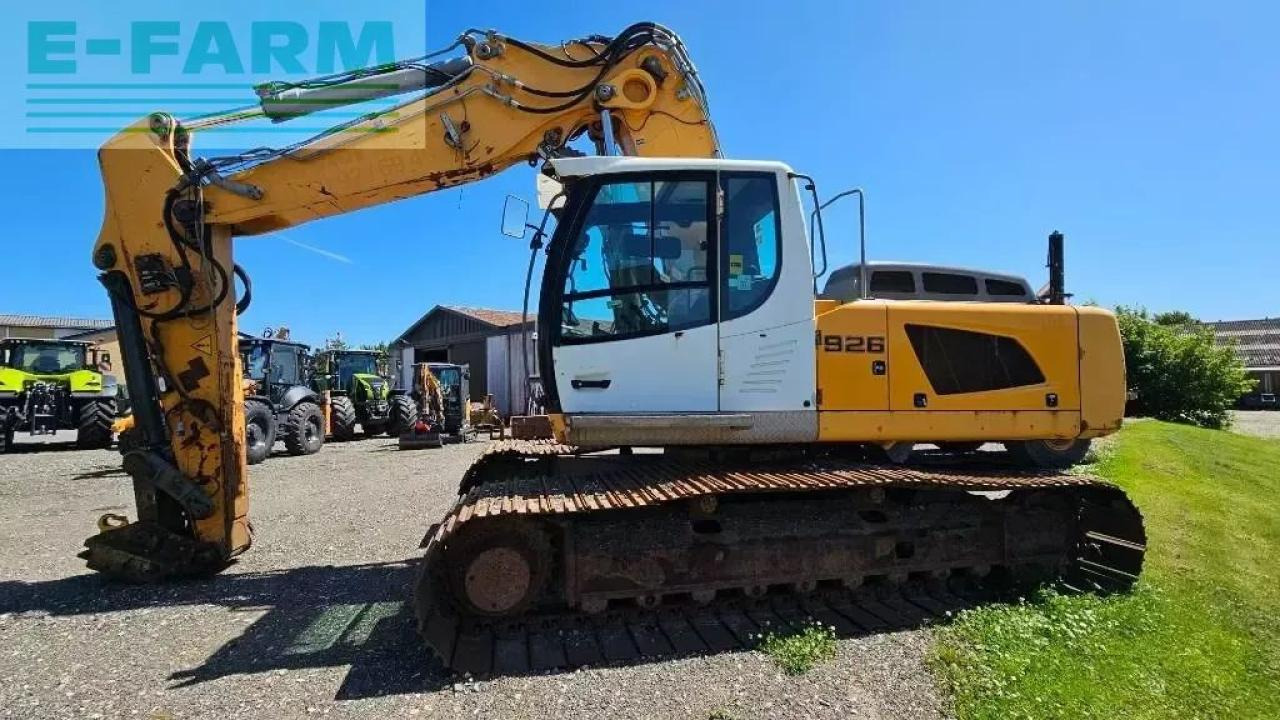 Liebherr r 926 lc - Lánctalpas kotró: 1 kép. Liebherr r 926 lc - Lánctalpas kotró: 1 kép.