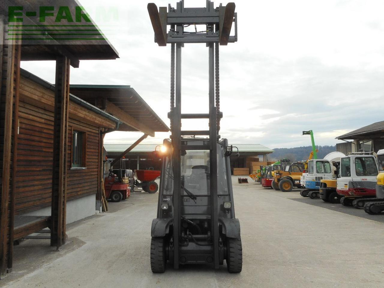 Villás targonca Linde h40d mit vollkabine + rußfilter + seitenschieber: 8 kép.