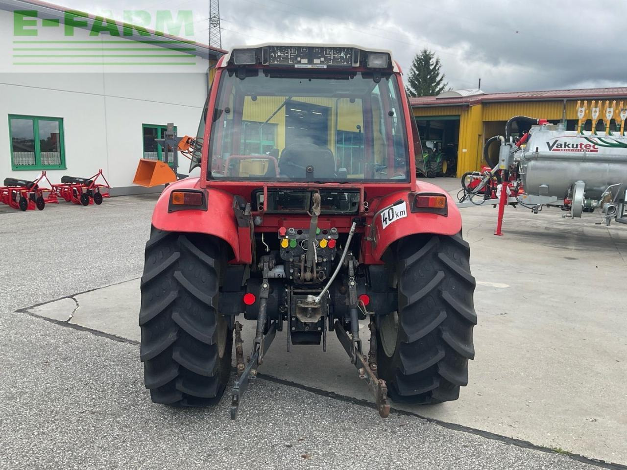 Traktor Lindner Geotrac 70: 7 kép. Traktor Lindner Geotrac 70: 7 kép.