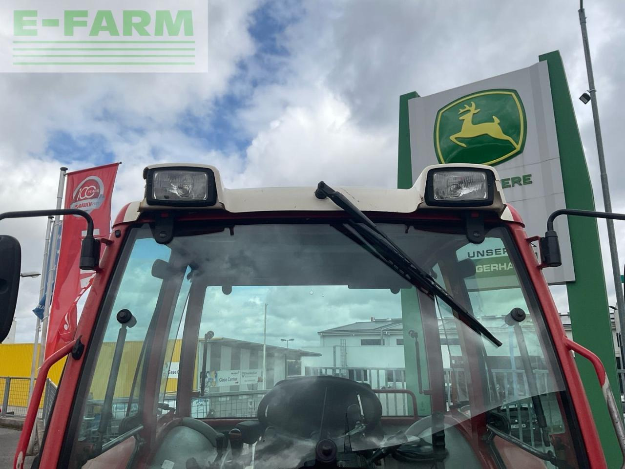 Traktor Lindner Geotrac 70: 11 kép. Traktor Lindner Geotrac 70: 11 kép.