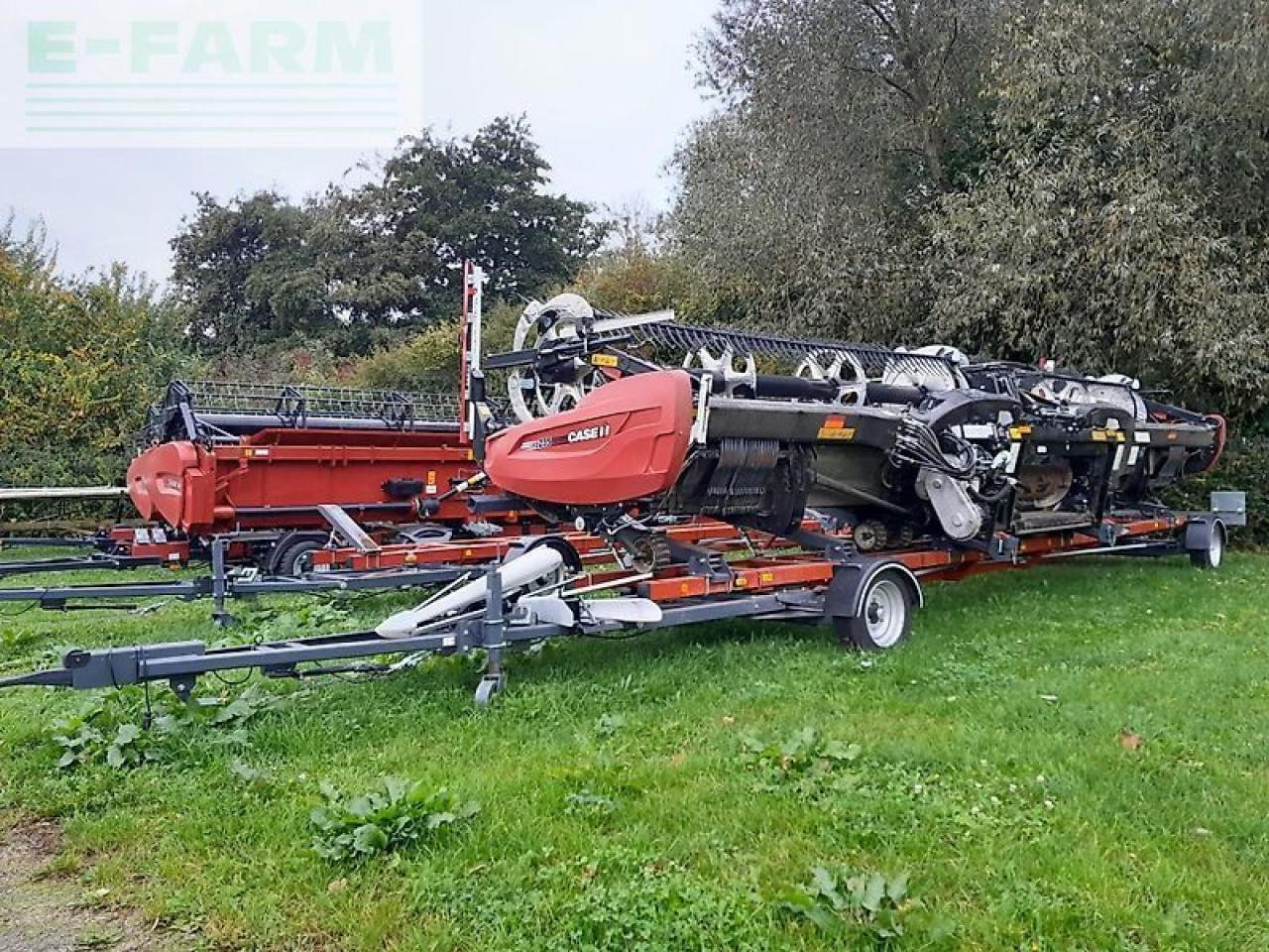 MacDon fd 235 flexdraper - 10,6m / adapter case - Takarmánybetakarító gép: 3 kép. MacDon fd 235 flexdraper - 10,6m / adapter case - Takarmánybetakarító gép: 3 kép.