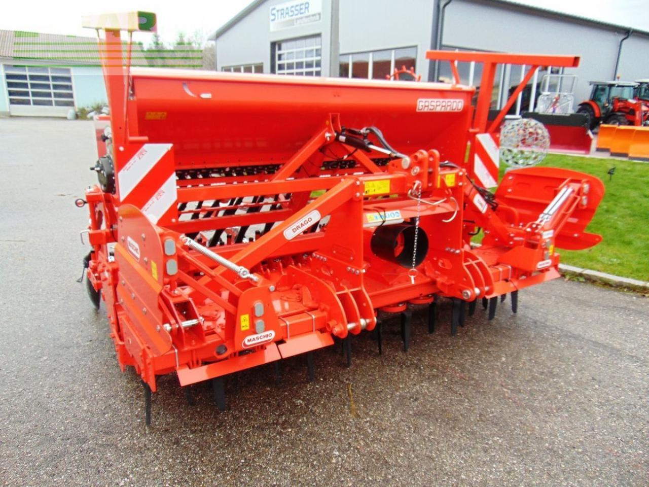 Maschio dama dc combi 3000 säkombination - Kombinált vetőgép: 1 kép. Maschio dama dc combi 3000 säkombination - Kombinált vetőgép: 1 kép.