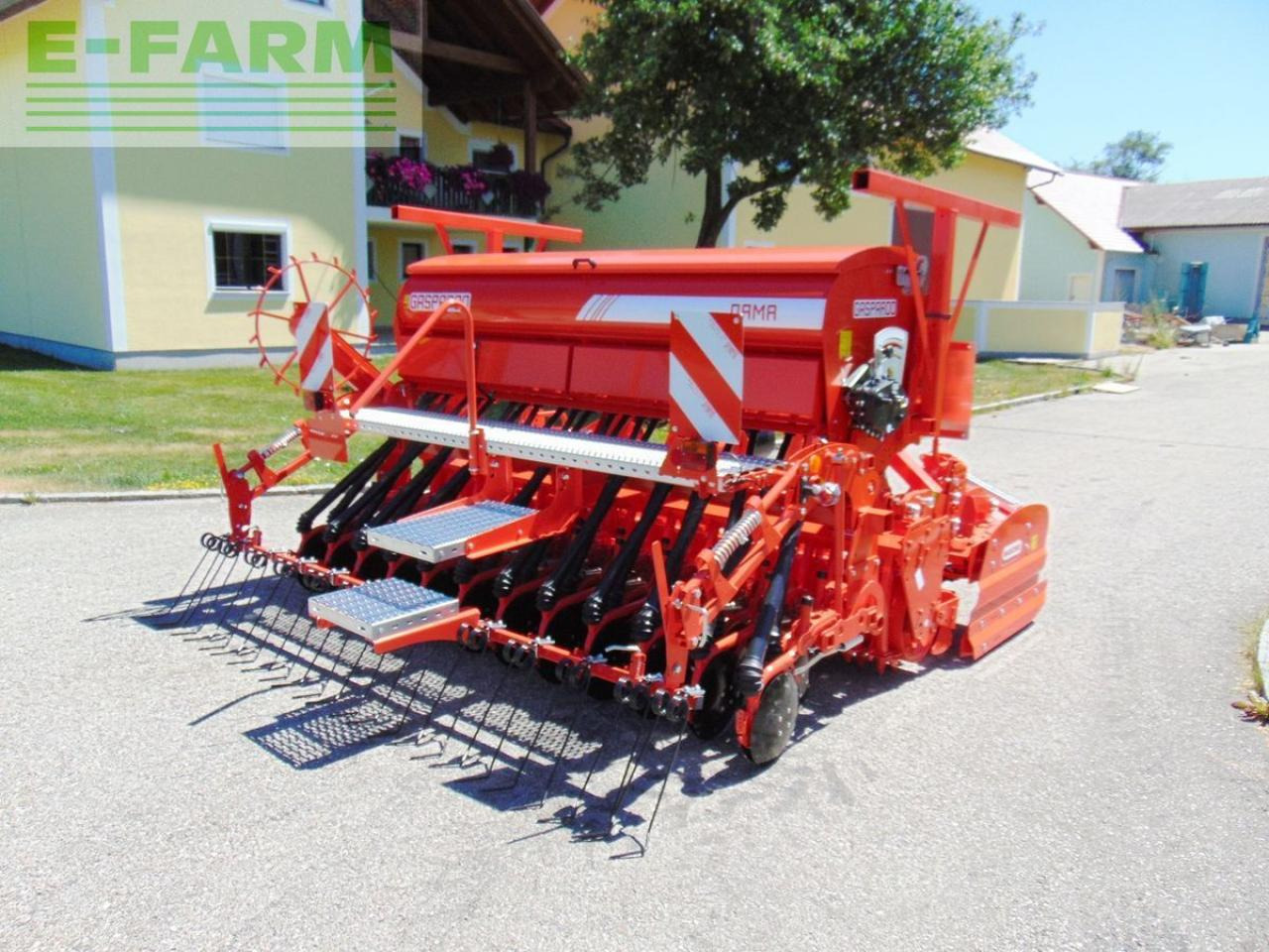 Maschio dama dm combi 3000 säkombination - Kombinált vetőgép: 3 kép. Maschio dama dm combi 3000 säkombination - Kombinált vetőgép: 3 kép.