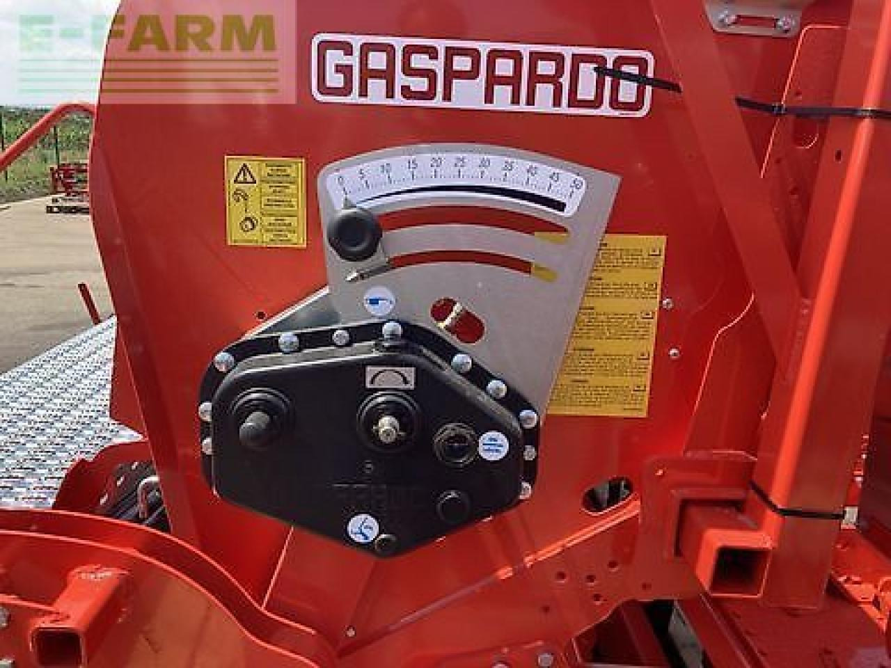 Maschio gaspardo dama 300 - Szemenkénti vetőgép: 5 kép. Maschio gaspardo dama 300 - Szemenkénti vetőgép: 5 kép.
