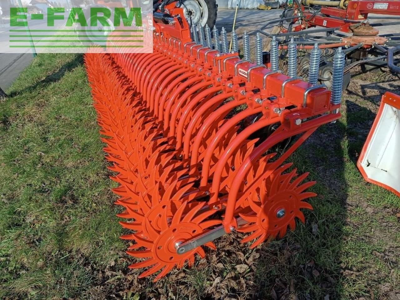 Maschio rompicrosta 6m civ - Talajművelő gep: 4 kép. Maschio rompicrosta 6m civ - Talajművelő gep: 4 kép.