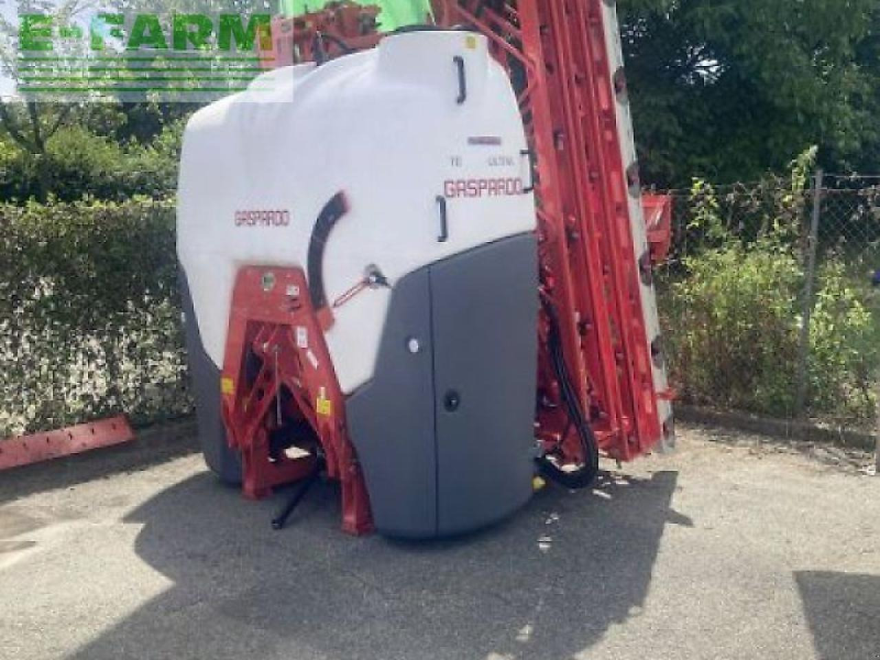 Maschio tempo ultra 2000-24mgaspardo - Vontatott permetezők: 1 kép. Maschio tempo ultra 2000-24mgaspardo - Vontatott permetezők: 1 kép.