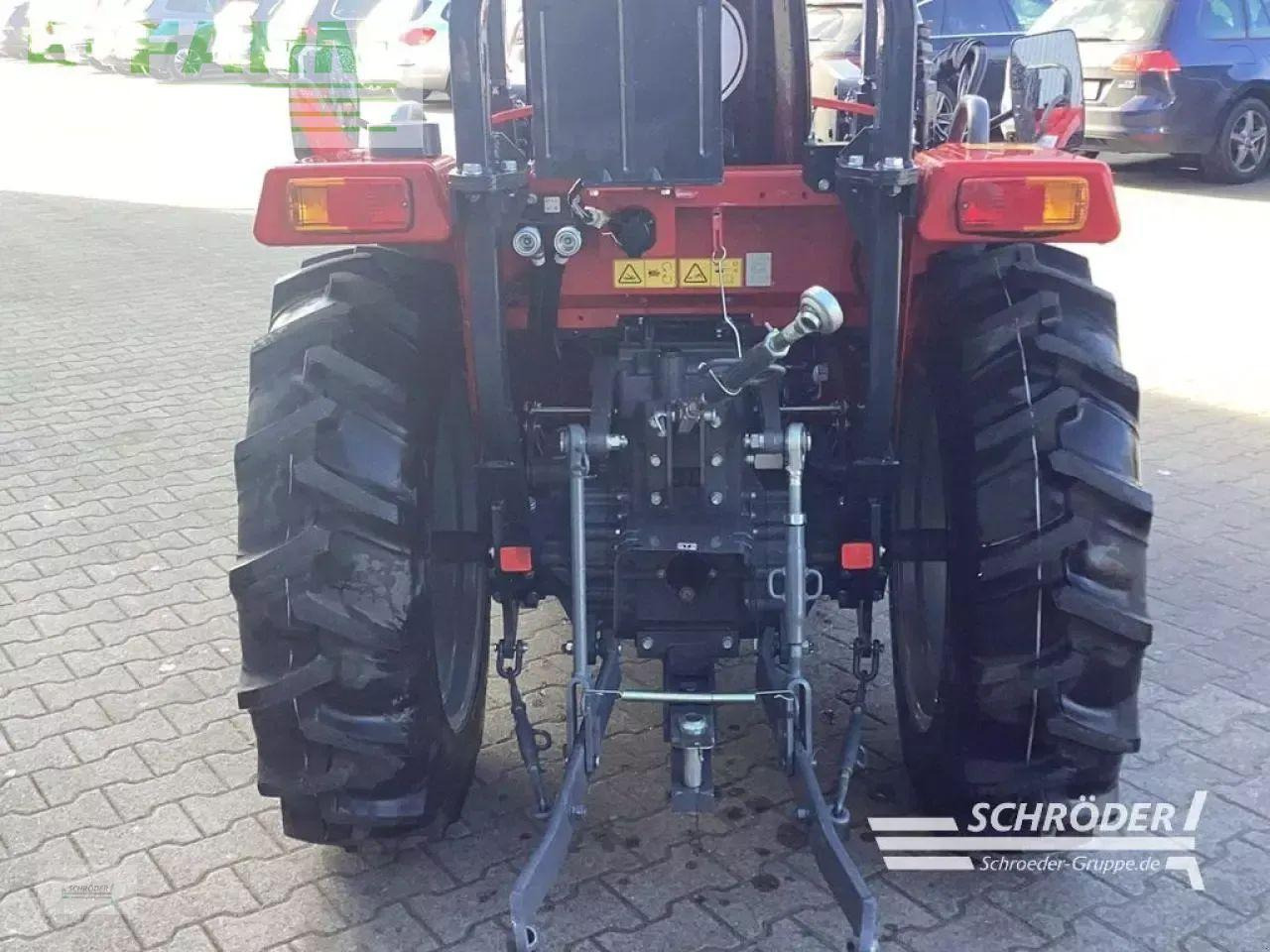 Massey Ferguson 1740 e mp ( iseki tle 3410 al ) hoflader - Traktor: 4 kép. Massey Ferguson 1740 e mp ( iseki tle 3410 al ) hoflader - Traktor: 4 kép.