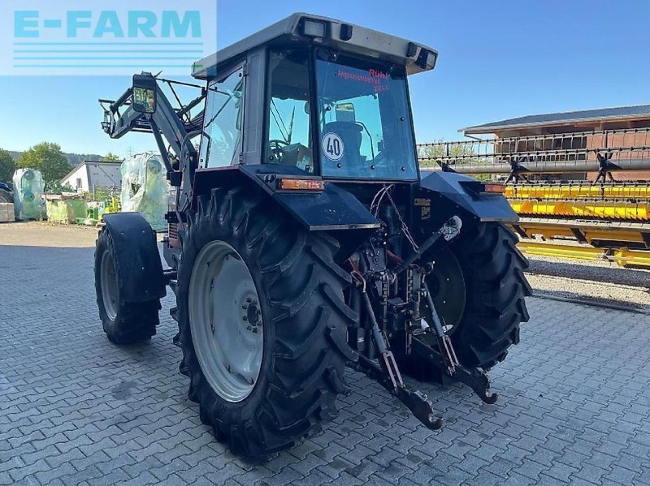 Massey Ferguson 3085 e - Traktor: 4 kép. Massey Ferguson 3085 e - Traktor: 4 kép.
