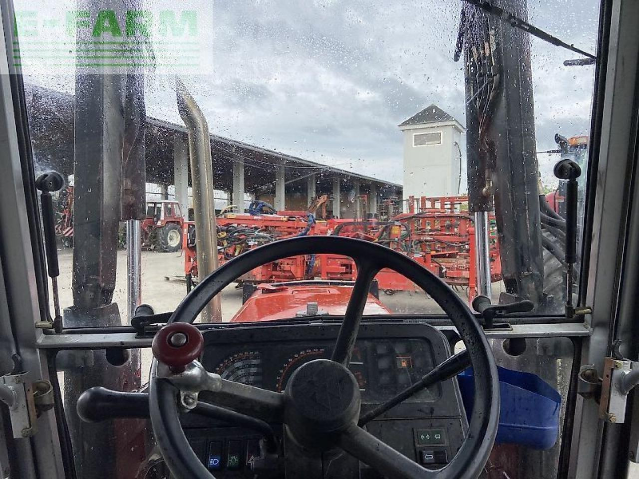 Traktor Massey Ferguson 340: 9 kép. Traktor Massey Ferguson 340: 9 kép.