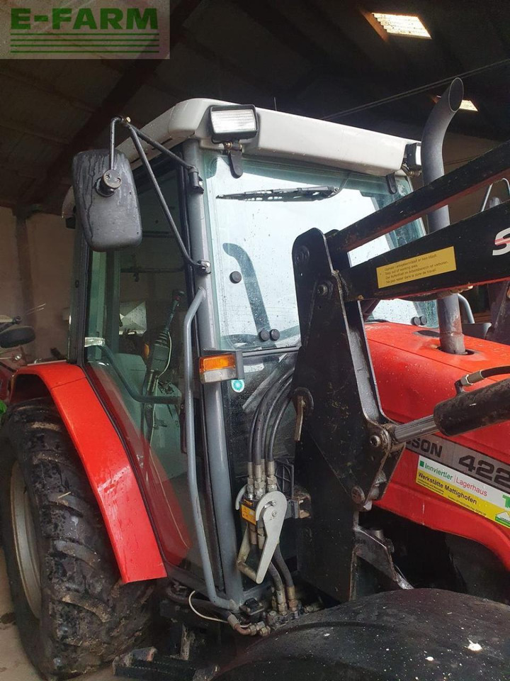 Massey Ferguson 4225-2 lp - Traktor: 5 kép. Massey Ferguson 4225-2 lp - Traktor: 5 kép.