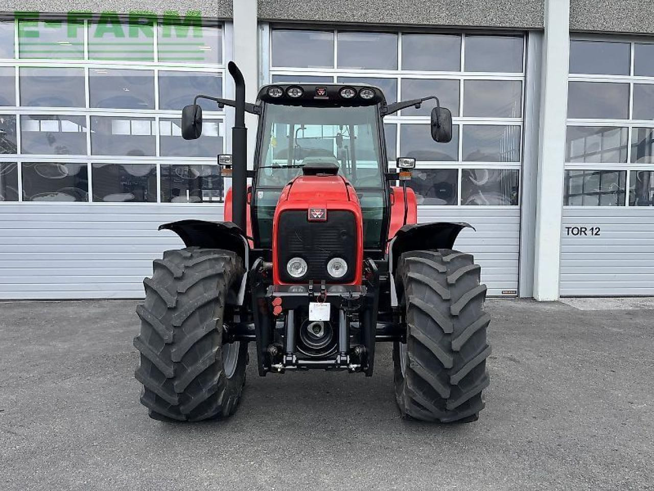 Massey Ferguson 5465-4 - Traktor: 3 kép. Massey Ferguson 5465-4 - Traktor: 3 kép.