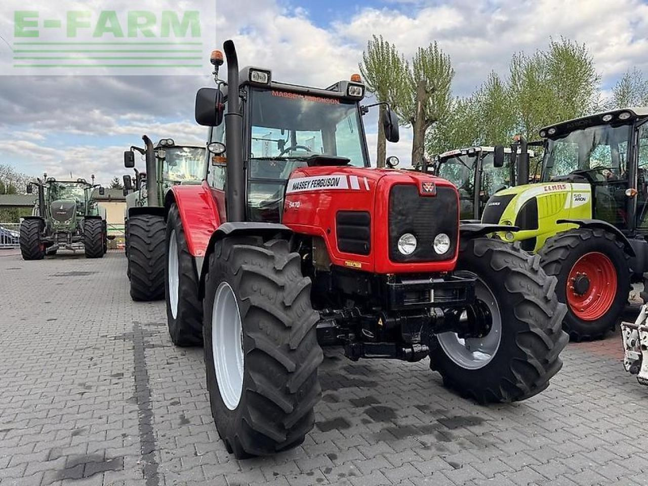 Massey Ferguson 5470 dyna-4 - Traktor: 3 kép. Massey Ferguson 5470 dyna-4 - Traktor: 3 kép.
