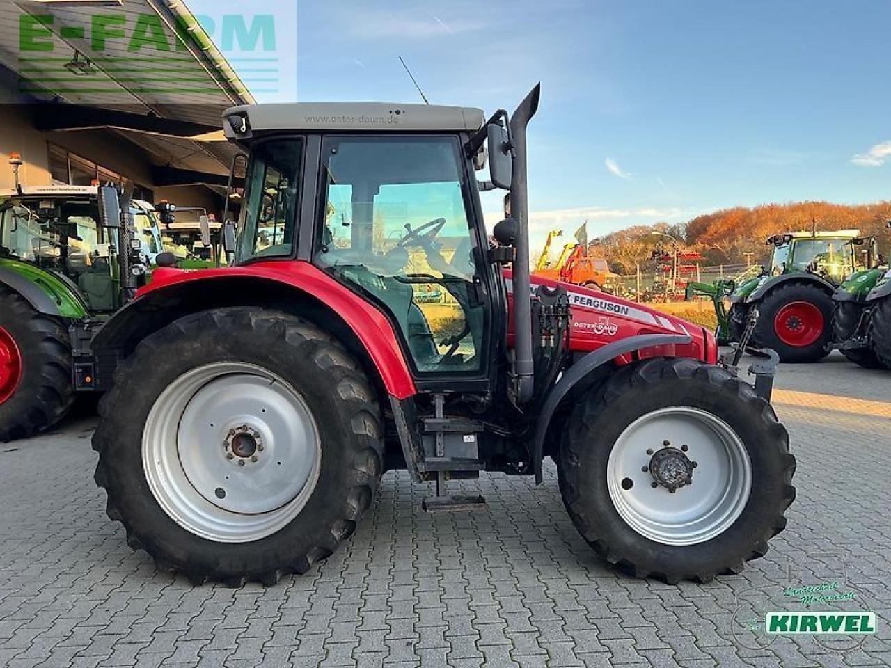 Massey Ferguson 6455 dyna-6 - Traktor: 3 kép. Massey Ferguson 6455 dyna-6 - Traktor: 3 kép.