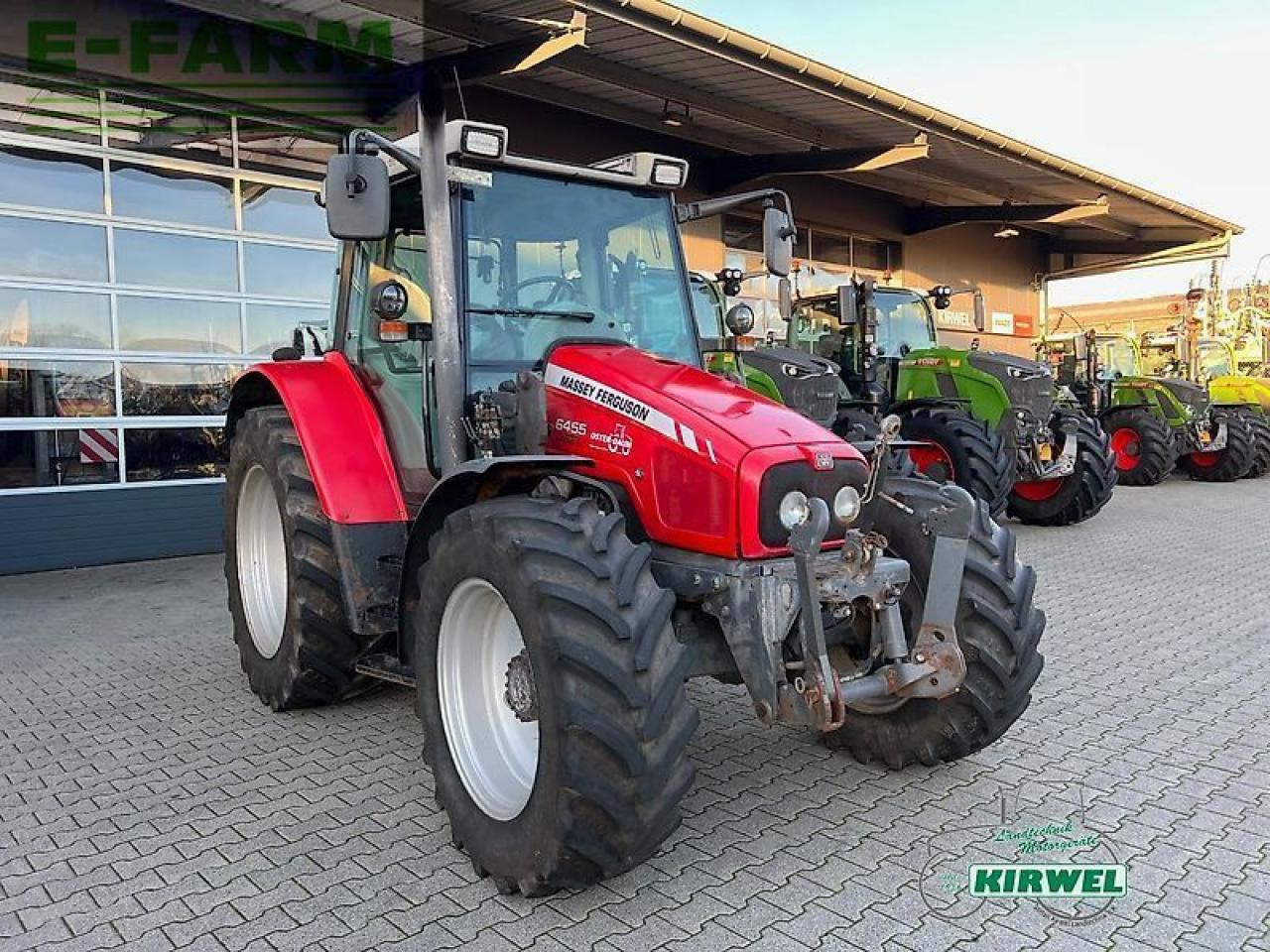 Massey Ferguson 6455 dyna-6 - Traktor: 1 kép. Massey Ferguson 6455 dyna-6 - Traktor: 1 kép.