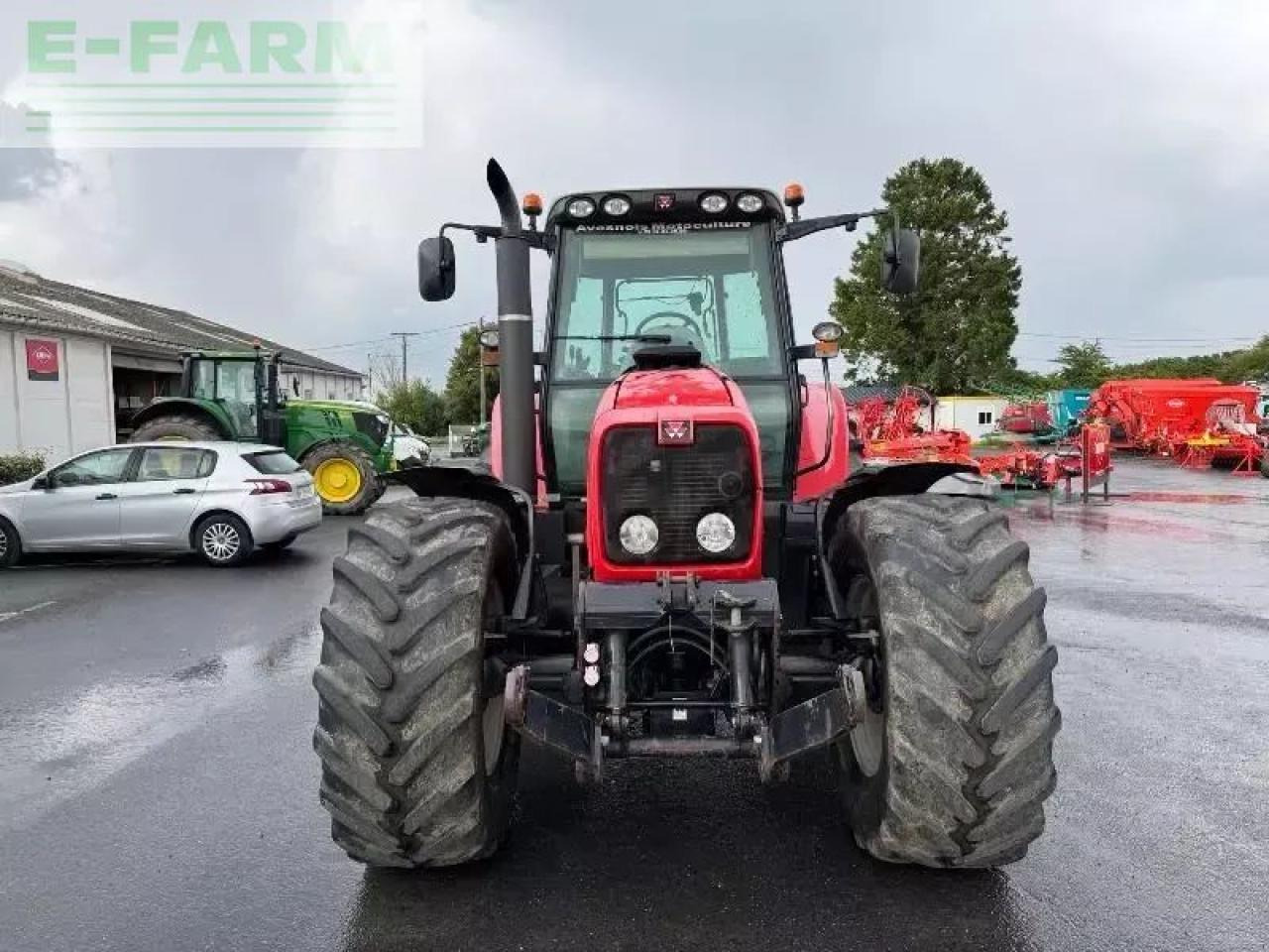 Massey Ferguson 6475 dyna6 - Traktor: 2 kép. Massey Ferguson 6475 dyna6 - Traktor: 2 kép.