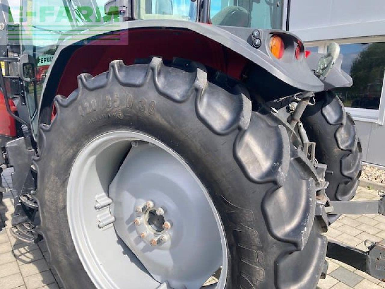 Massey Ferguson 6713 essential - Traktor: 5 kép. Massey Ferguson 6713 essential - Traktor: 5 kép.