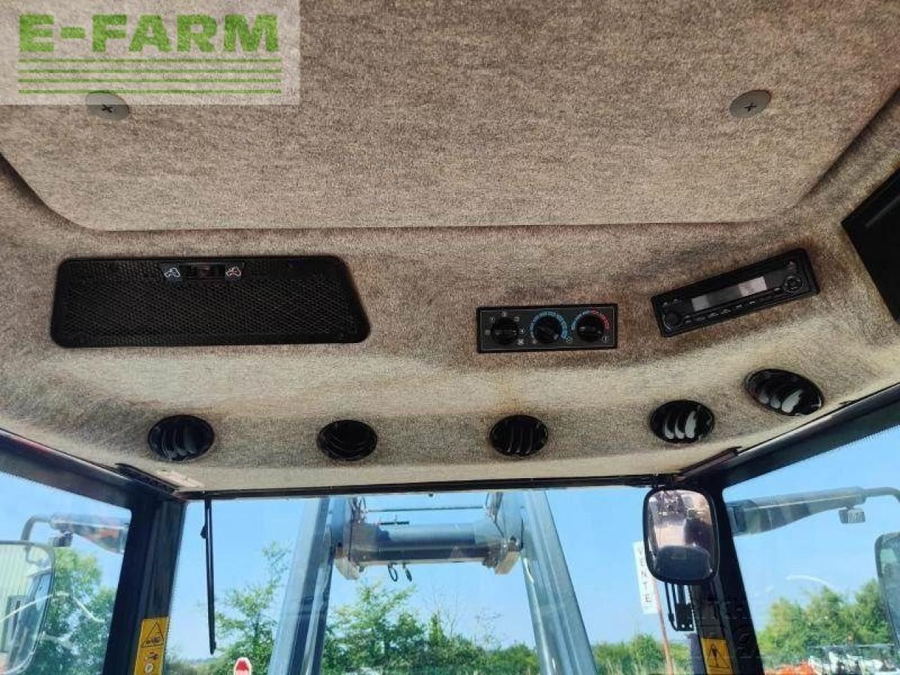 Massey Ferguson 7475 - Traktor: 5 kép. Massey Ferguson 7475 - Traktor: 5 kép.