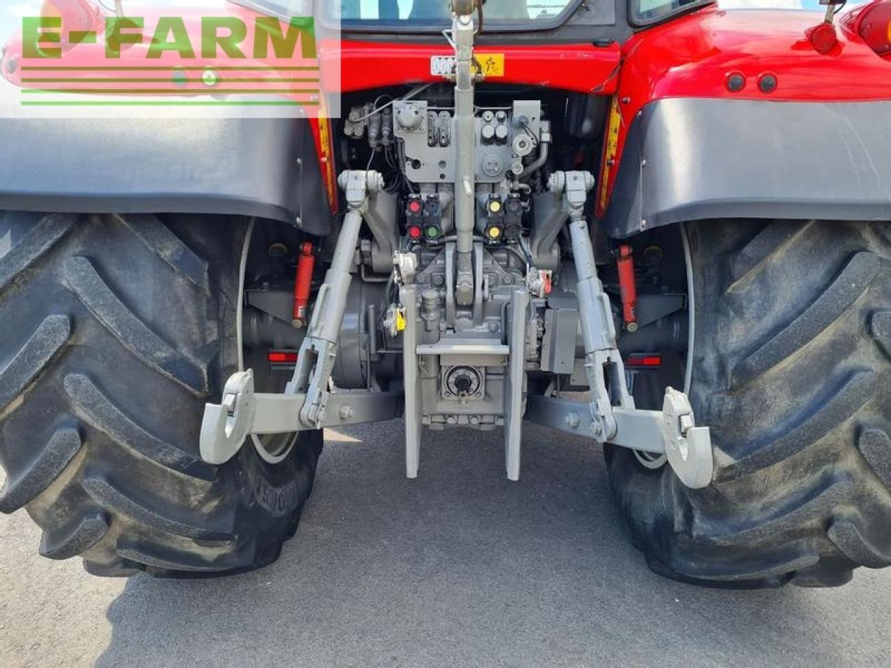 Massey Ferguson 7480-4 dynavt comfort plus - Traktor: 5 kép. Massey Ferguson 7480-4 dynavt comfort plus - Traktor: 5 kép.