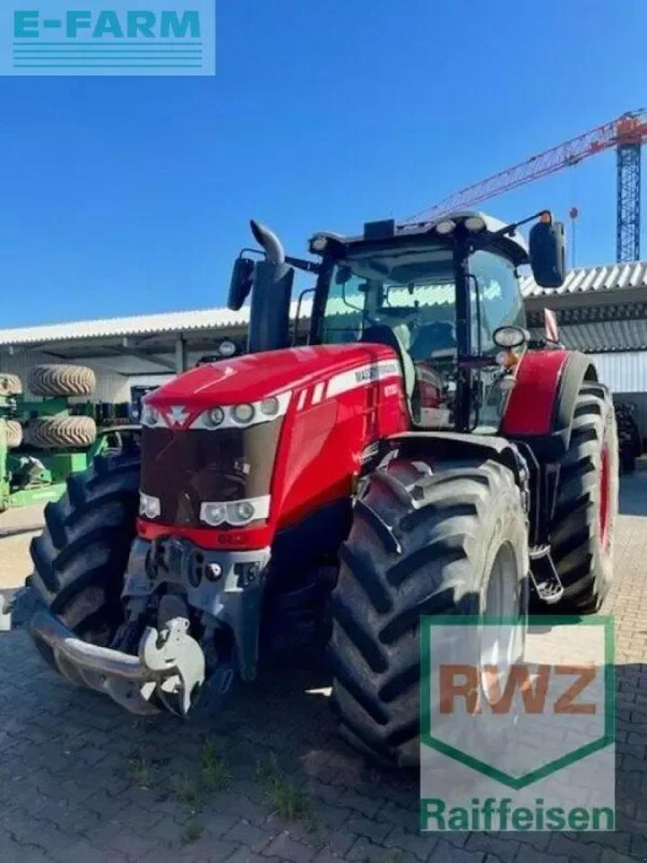 Massey Ferguson 8730 - Traktor: 1 kép. Massey Ferguson 8730 - Traktor: 1 kép.