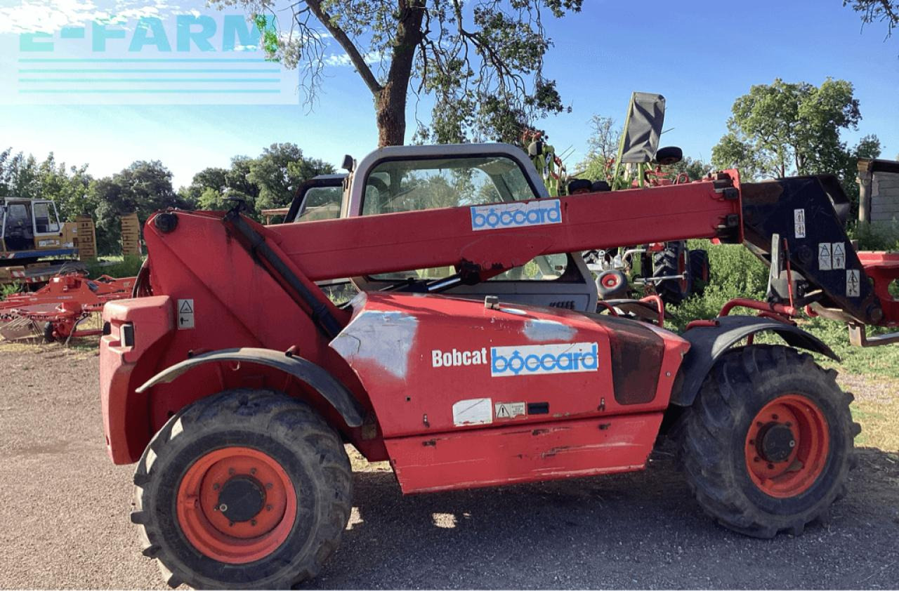 Massey Ferguson 8937 - Teleszkópos rakodó: 3 kép. Massey Ferguson 8937 - Teleszkópos rakodó: 3 kép.