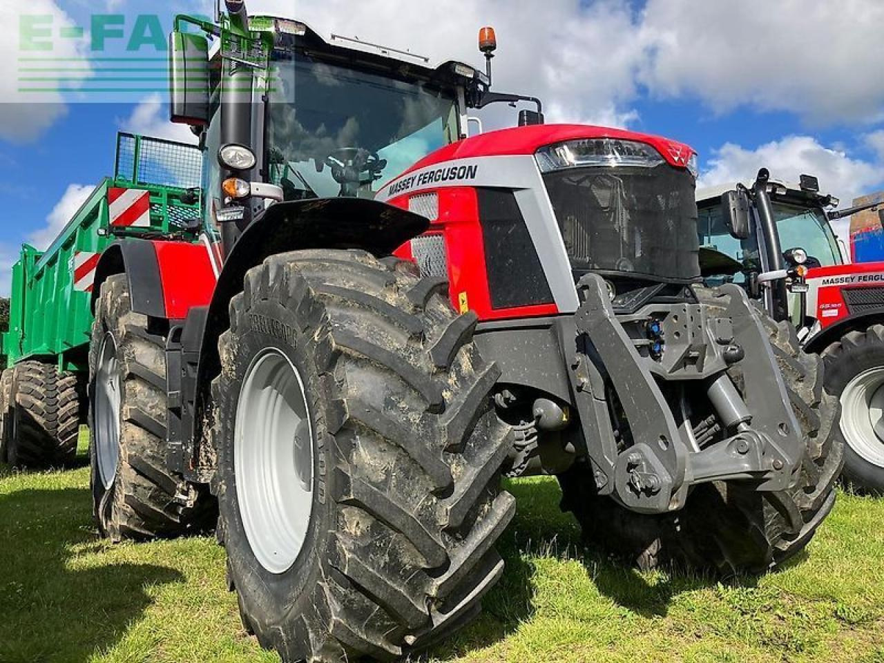 Massey Ferguson 8s.225 dyna e-power - Traktor: 3 kép. Massey Ferguson 8s.225 dyna e-power - Traktor: 3 kép.