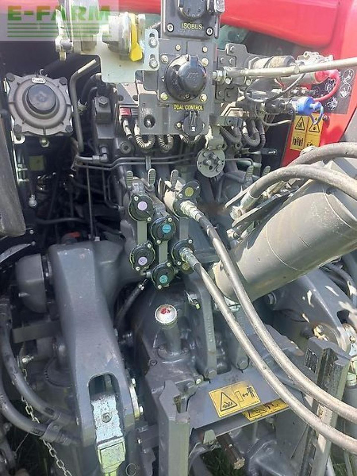Traktor Massey Ferguson mf 6714 s dyna-vt: 10 kép.