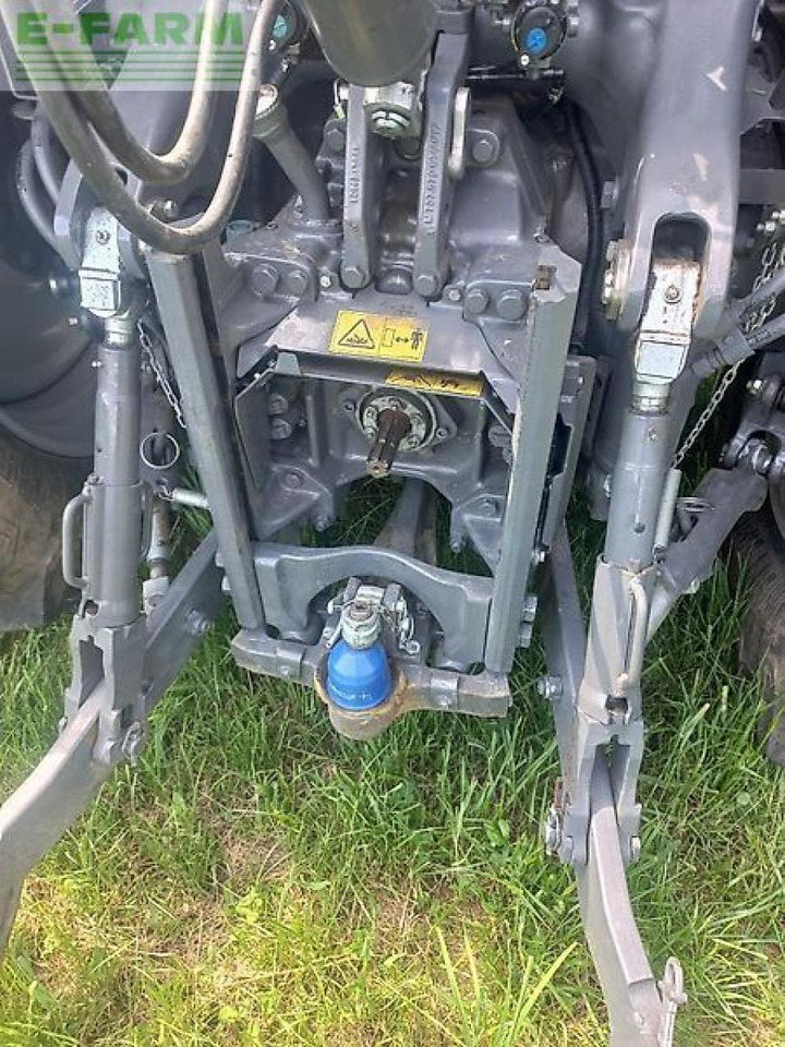 Traktor Massey Ferguson mf 6714 s dyna-vt: 8 kép.