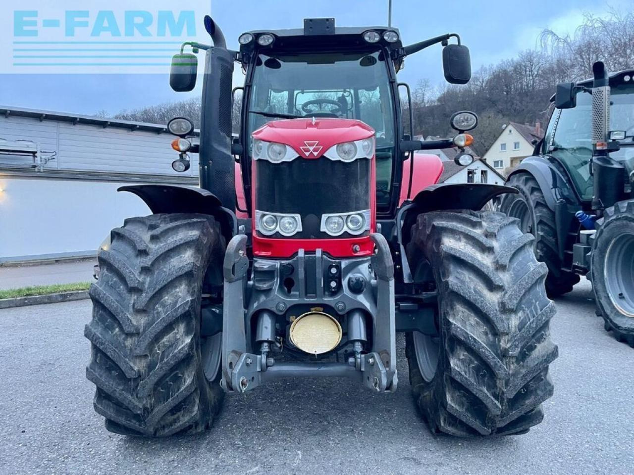 Massey Ferguson mf 6718 s dyna-vt - Traktor: 5 kép. Massey Ferguson mf 6718 s dyna-vt - Traktor: 5 kép.