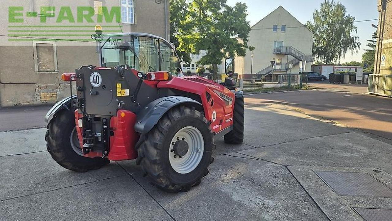 Massey Ferguson th.7038 - Teleszkópos rakodó: 5 kép. Massey Ferguson th.7038 - Teleszkópos rakodó: 5 kép.