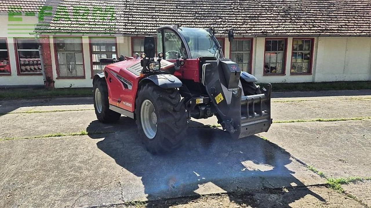 Massey Ferguson th.8043 - Teleszkópos rakodó: 1 kép. Massey Ferguson th.8043 - Teleszkópos rakodó: 1 kép.