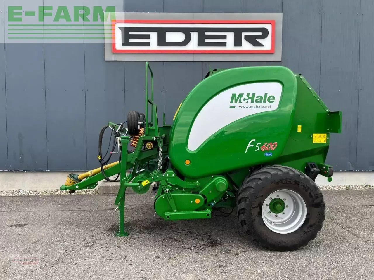 Mc Hale f5600 - Kocka bálázó: 4 kép. Mc Hale f5600 - Kocka bálázó: 4 kép.