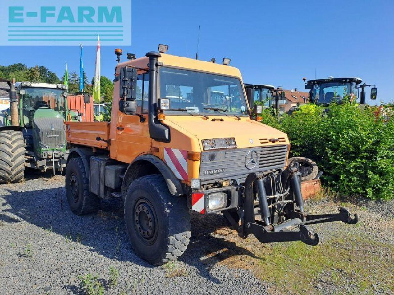 Mercedes-Benz unimog 1600 - Traktor: 1 kép. Mercedes-Benz unimog 1600 - Traktor: 1 kép.