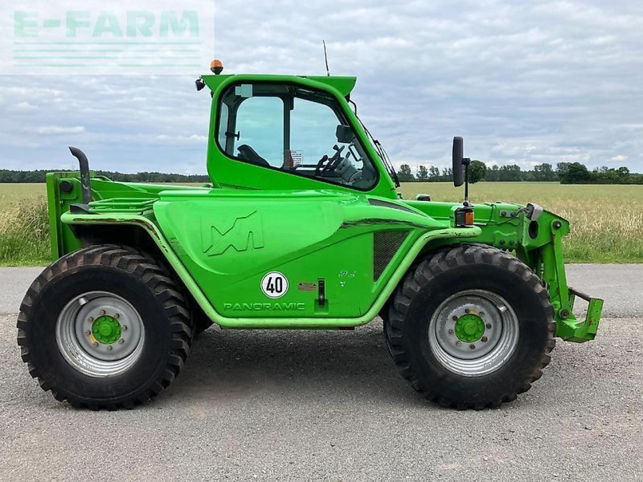 Merlo p 40.7-cs - Teleszkópos rakodó: 4 kép. Merlo p 40.7-cs - Teleszkópos rakodó: 4 kép.