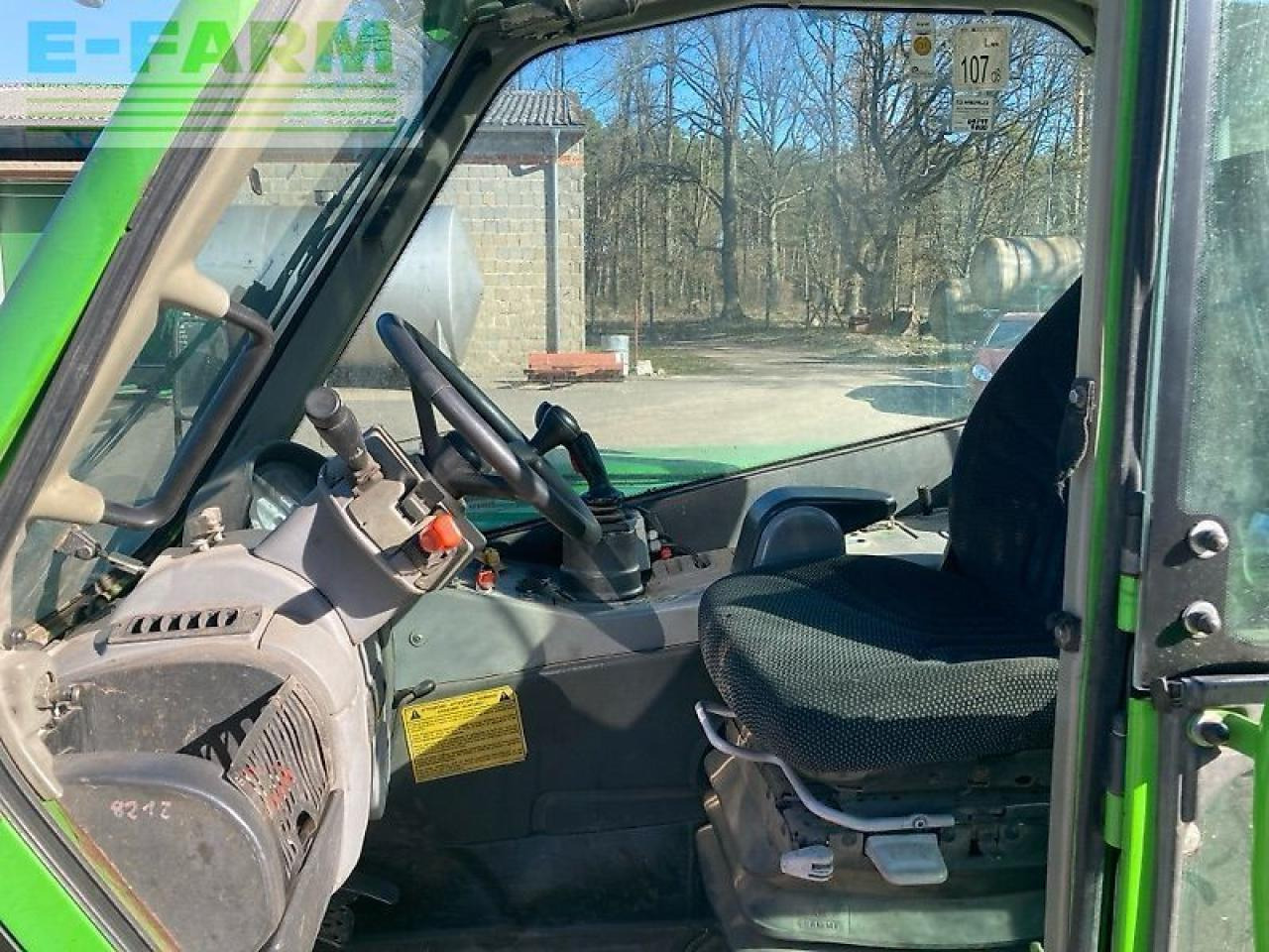 Merlo panoramic p 55.9 cs - Teleszkópos rakodó: 5 kép. Merlo panoramic p 55.9 cs - Teleszkópos rakodó: 5 kép.