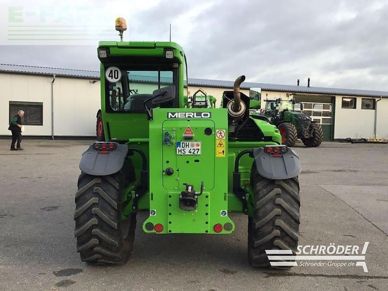 Merlo tf 42.7 - 116 - Teleszkópos rakodó: 4 kép. Merlo tf 42.7 - 116 - Teleszkópos rakodó: 4 kép.