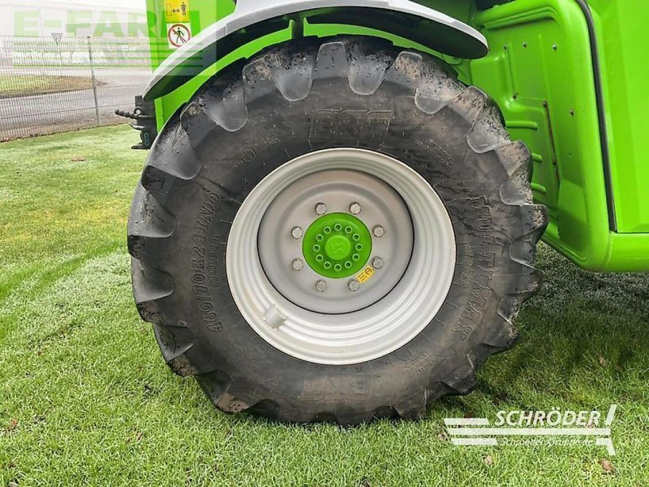 Merlo tf 42.7 - 116 - Teleszkópos rakodó: 3 kép. Merlo tf 42.7 - 116 - Teleszkópos rakodó: 3 kép.