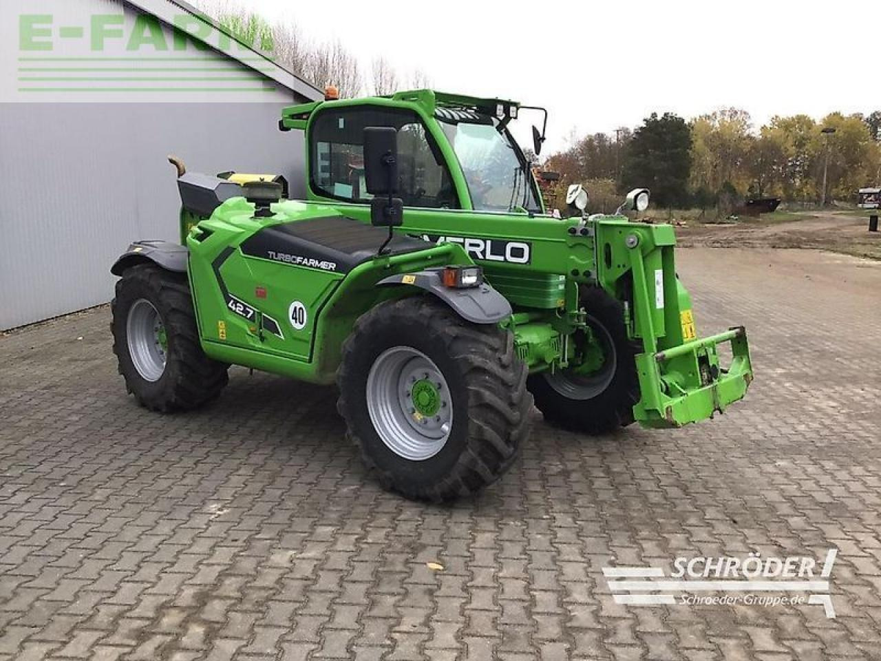 Merlo tf 42.7 - 136 - Teleszkópos rakodó: 1 kép. Merlo tf 42.7 - 136 - Teleszkópos rakodó: 1 kép.