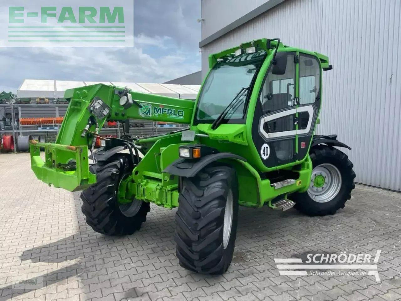 Merlo tf 42.7 cs - 156 cvtronic - Teleszkópos rakodó: 5 kép. Merlo tf 42.7 cs - 156 cvtronic - Teleszkópos rakodó: 5 kép.