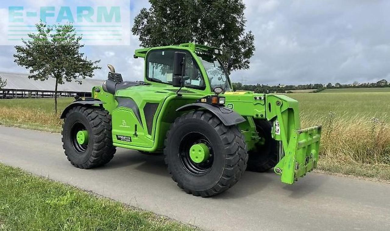 Merlo tf 50.8 - Teleszkópos rakodó: 3 kép. Merlo tf 50.8 - Teleszkópos rakodó: 3 kép.