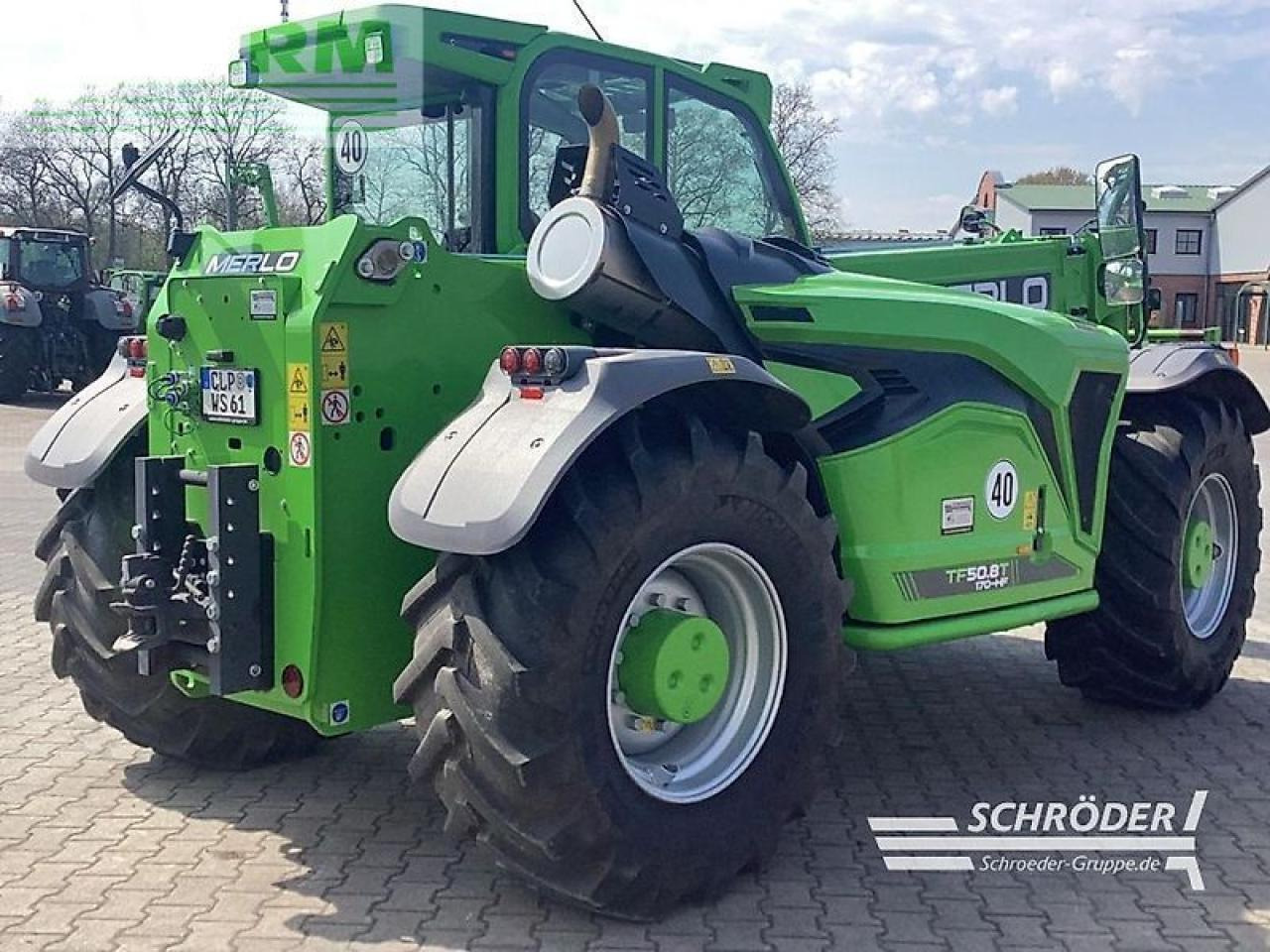 Merlo tf 50.8 t - 170 - hf - Teleszkópos rakodó: 2 kép. Merlo tf 50.8 t - 170 - hf - Teleszkópos rakodó: 2 kép.