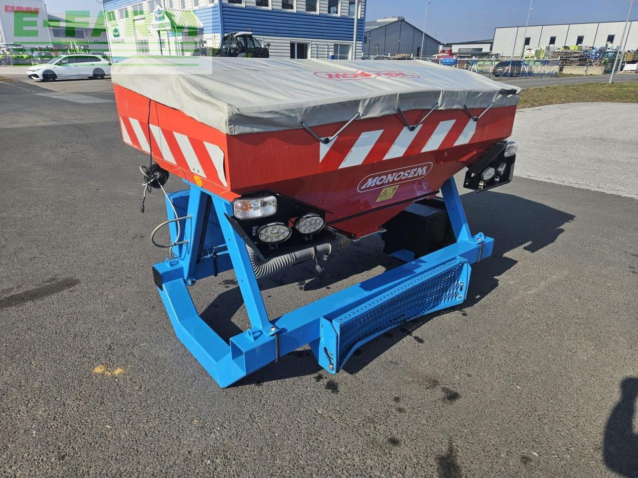 Monosem fronttank ft 1600 - Precíziós vetőgép: 1 kép. Monosem fronttank ft 1600 - Precíziós vetőgép: 1 kép.