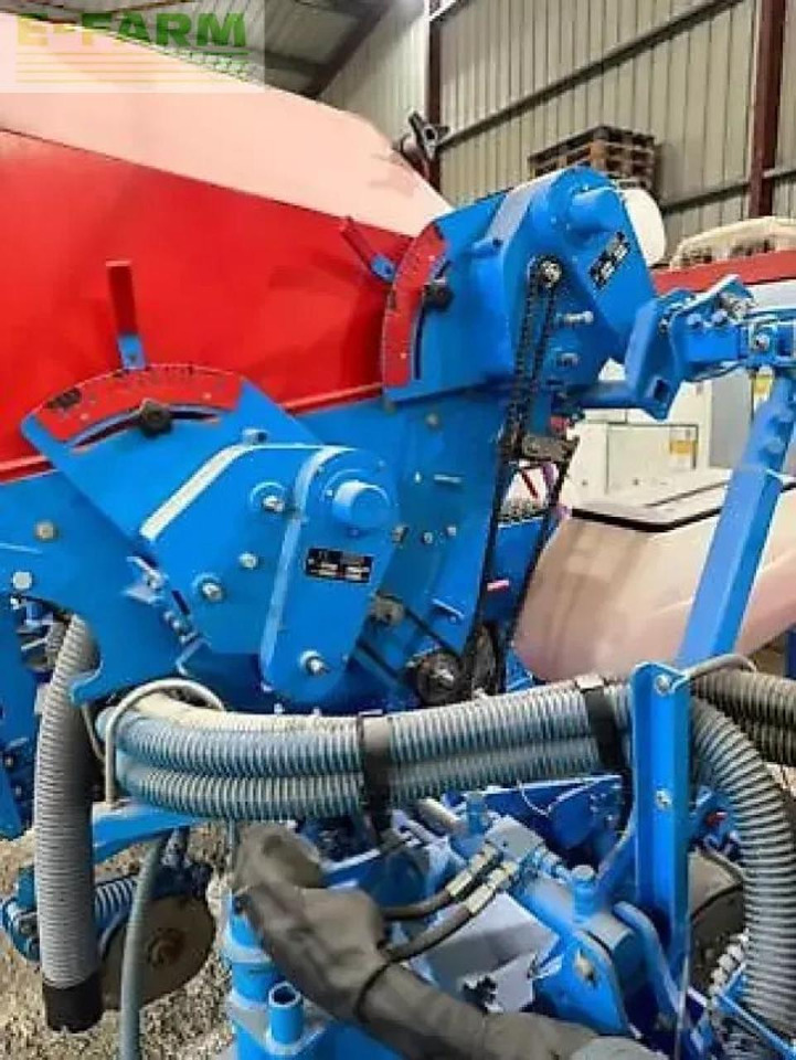 Monosem nx - Precíziós vetőgép: 3 kép. Monosem nx - Precíziós vetőgép: 3 kép.