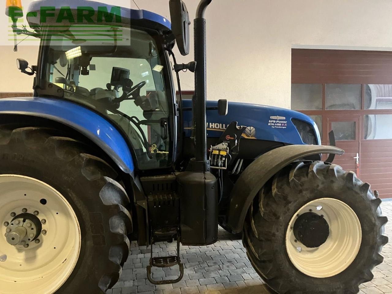 New Holland T7.220 - Traktor: 4 kép. New Holland T7.220 - Traktor: 4 kép.