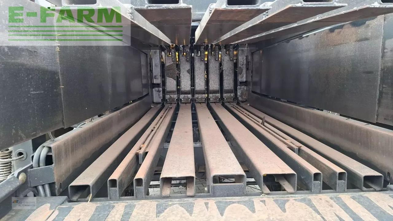 New Holland bb 9070 / bb9070 - Kocka bálázó: 5 kép. New Holland bb 9070 / bb9070 - Kocka bálázó: 5 kép.