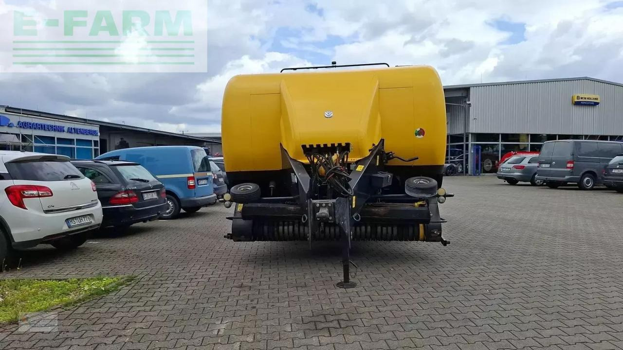 New Holland bb 9070 / bb9070 - Kocka bálázó: 3 kép. New Holland bb 9070 / bb9070 - Kocka bálázó: 3 kép.